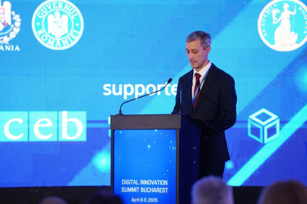 XRİTDX Buxarest Rəqəmsal İnnovasiyalar Sammitində iştirak edib