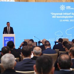 “Dayanıqlı inkişaf üçün texnologiyalar: 4 SİM texnoloqiyaları və bulud həlləri” mövzusunda tədbir keçirilmişdir.